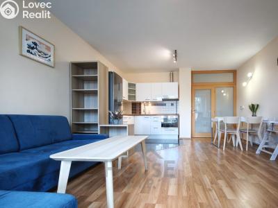 Sale apartment 2+KK Roztoky, Přemyslovská č. 3