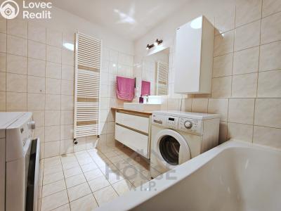 Sale apartment 2+KK Roztoky, Přemyslovská č. 9