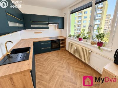 Sale apartment 2+1 Znojmo, náměstí Svobody č. 12