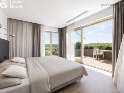 Rent apartment 5+KK Praha, Zderazská č. 11