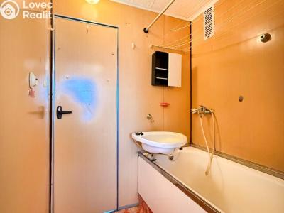 Rent apartment 3+1 Teplice, Hlávkova 1383 č. 12