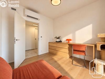 Sale apartment 3+KK Praha, Československého exilu č. 11