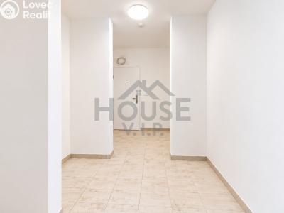 Sale apartment 1+KK Vestec, U Hrubých č. 14