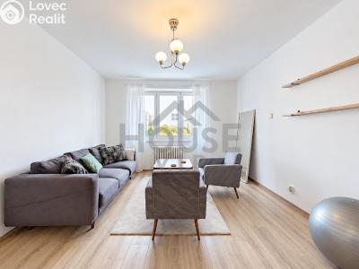 Sale apartment 2+1 Praha, Postupická č. 3