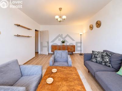 Sale apartment 2+1 Praha, Postupická č. 7