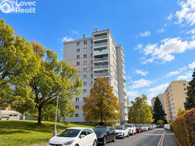 Sale apartment 2+1 Praha, Postupická č. 23