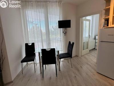 Rent apartment 2+KK Praha, Altajská č. 13