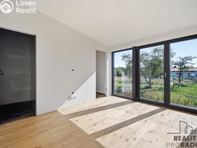 Prodej rodinného domu Pardubice, Východní č. 7