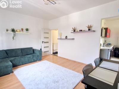 Sale apartment 2+1 Praha, Krupská č. 6