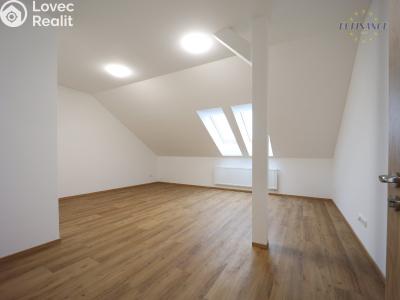 Rent apartment 2+KK Kladno, Jana Palacha 1620 č. 16