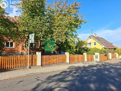Pronájem bytu 2+KK Jesenice, Školní č. 34