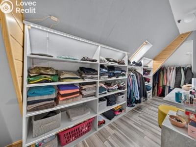 Sale atypical apartment Petrovice č. 9