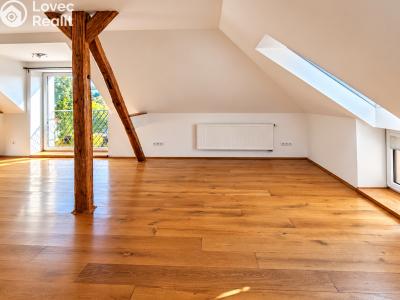 Pronájem bytu 2+KK Třebotov, Hlavní č. 10