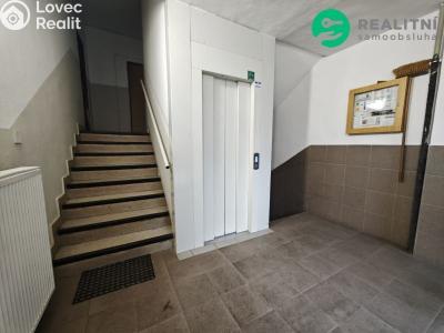 Sale apartment 3+1 Krnov, Budovatelů č. 14