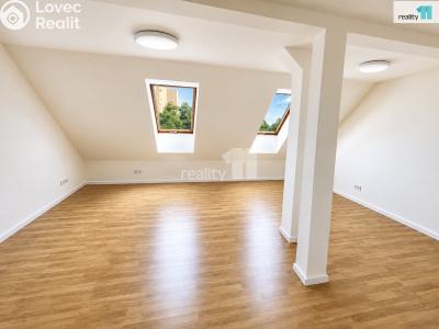 Sale apartment 3+KK Praha 9, Českobrodská č. 1