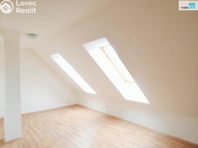 Sale apartment 3+KK Praha 9, Českobrodská č. 6