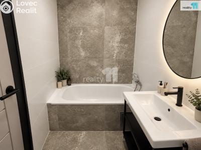 Sale apartment 1+KK Praha 9, Českobrodská č. 8