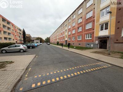 Prodej bytu 2+1 Bílina, M. Švabinského 605 č. 12