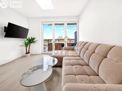 Sale apartment 1+KK Praha, Kadečkové č. 2