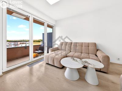 Sale apartment 1+KK Praha, Kadečkové č. 3