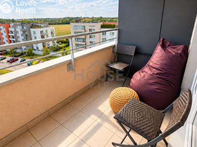 Sale apartment 1+KK Praha, Kadečkové č. 9