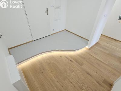 Prodej bytu 2+KK Bystřice nad Pernštejnem, Masarykovo náměstí 56 č. 17