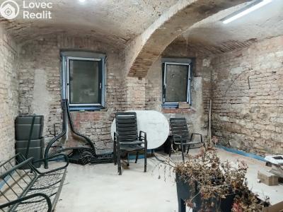 Аренда винного погреба Praha, Slavojova č. 4