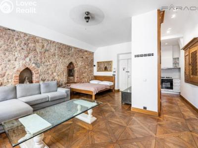 Продаж квартири 2+1 Praha, Karlova č. 12