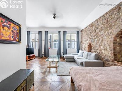 Продаж квартири 2+1 Praha, Karlova č. 1