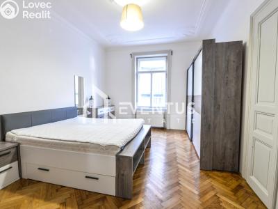 Продаж квартири 4+1 Praha, Králodvorská č. 9