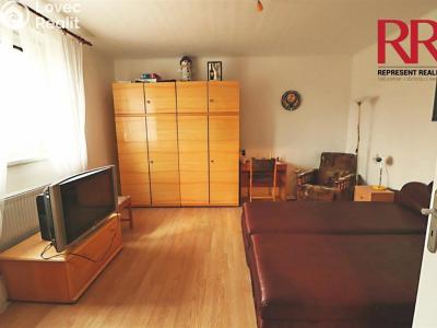 Prodej rodinného domu Chlumčany, Hřbitovní 175 č. 17