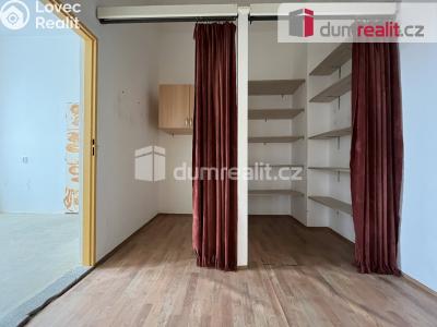 Pronájem obchodního prostoru České Budějovice, J. Opletala č. 14