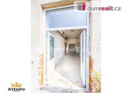Rent warehouse Čestice č. 3