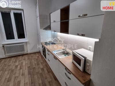 Rent apartment 2+1 Opava, Tyršova č. 2