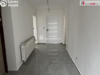 Sale family house Modlany č. 8
