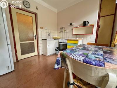 Продаж сімейного будинку Náchod, Podzámčí 707 č. 12