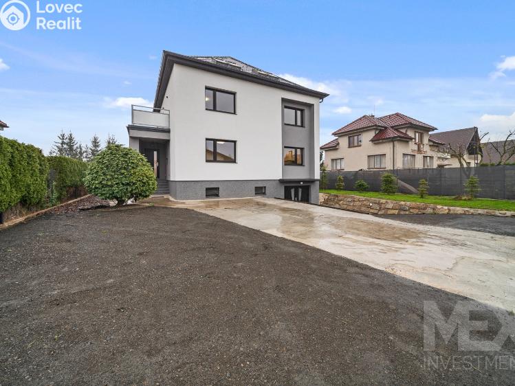 Продаж сімейного будинку Všestary č. 2