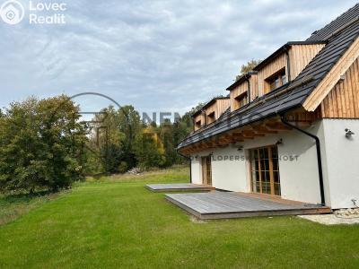 Sale multi-gen house Přední Výtoň č. 15