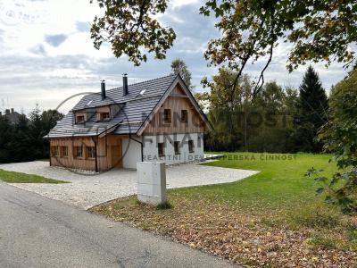 Sale multi-gen house Přední Výtoň č. 22