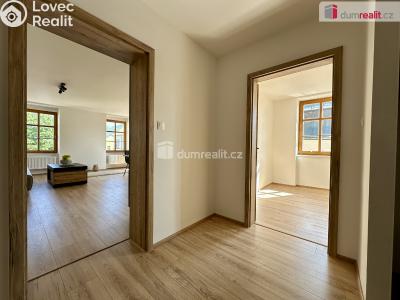 Prodej bytu 2+KK Horní Blatná, náměstí Sv. Vavřince č. 14