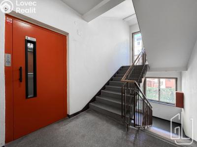 Sale apartment 3+1 Praha, Legerova č. 15