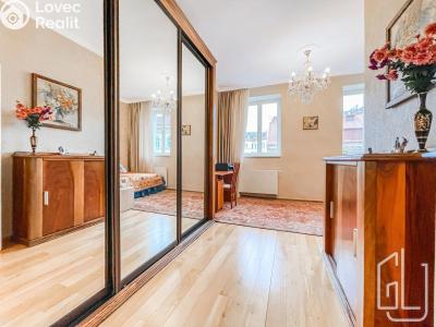 Sale apartment 3+KK Praha, Drtinova č. 6