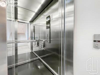 Sale apartment 3+KK Praha, Drtinova č. 12