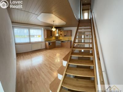 Sale multi-gen house Mutějovice, Revoluční 77 č. 1