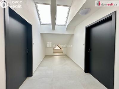 Prodej bytu 2+KK Horní Blatná, náměstí Sv. Vavřince č. 15