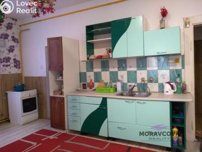 Sale family house Žleby, Zámecké náměstí 6 č. 1