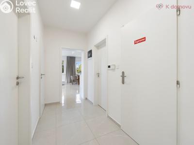 Sale apartment 3+KK Praha, Na Baních č. 17