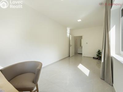 Sale apartment 3+KK Praha, Na Baních č. 20