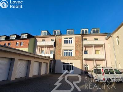 Prodej bytu 4+1 Kašperské Hory, Náměstí 184 č. 21