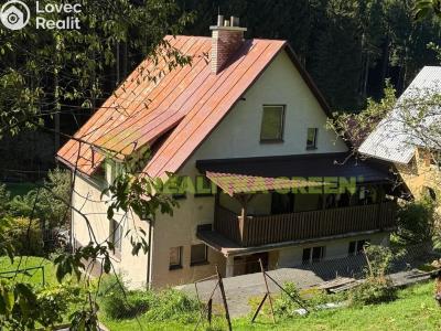 Sale family house Vsetín, Dlúhé 619 č. 6